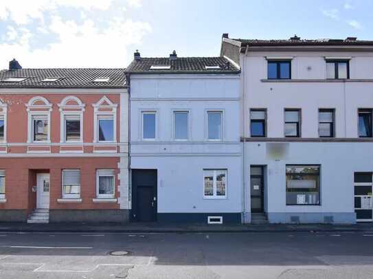 Saniertes und Möbliertes Boardinghouse mit 7 Zimmern in guter Lage von Bonn-Beuel