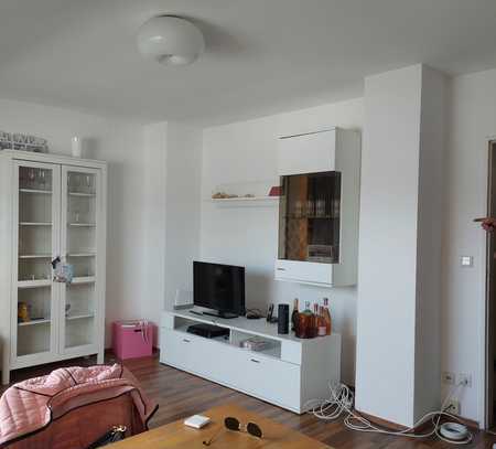 AMBIENT LIVING: 2 Zimmerwohnung nahe der Berger Straße