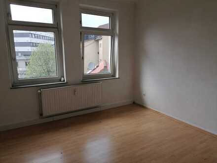 Schöne 2 Zimmer-Wohnung im 2. Obergeschoss zu vermieten