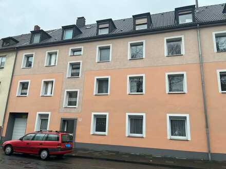 Ansprechende Wohnung mit zwei Zimmern in Duisburg Wanheimerort