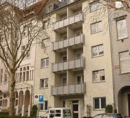 2 1/2 Zimmer Wohnung mit Balkon / Oberes Wehringhausen