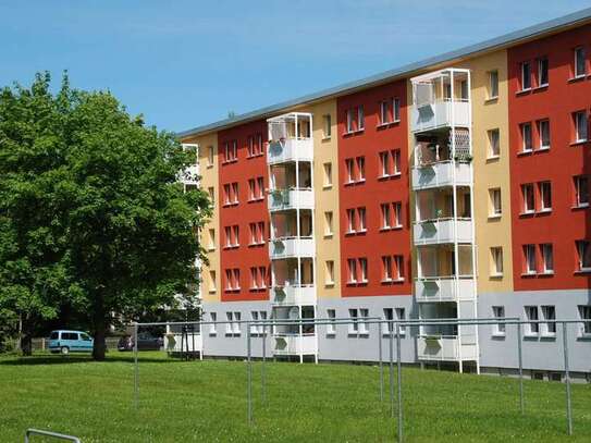 Im Grünen gelegene 4-Raum-Wohnung mit Balkon