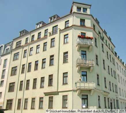 2-Raum-Altbauwohnung mit Balkon