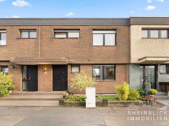 Einfamilienhaus mit Einliegerwohnung und Carport in familienfreundlicher Lage von Köln-Esch