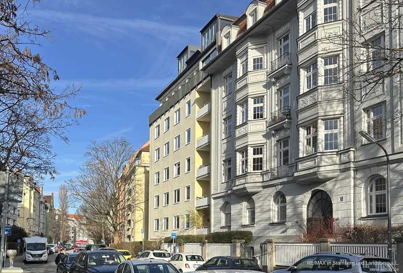 Neuhausen nahe Maxvorstadt - gepflegte Wohnung mit Balkon