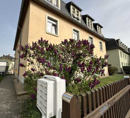 Gemütlich, frisch sanierte Wohnung mit Balkon, großer Küche, Abstellraum, Bad mit Wanne...