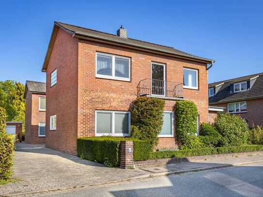 Einfamilienhaus mit Einliegerwohnung in zentraler Lage