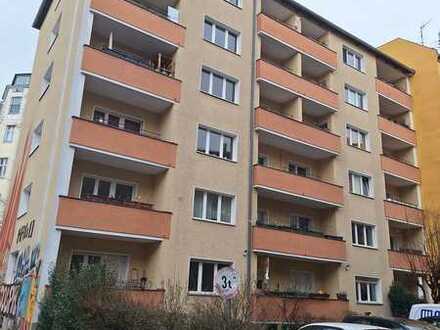 Merhfamilienwohnhaus in guter Lage in Berlin Neukölln