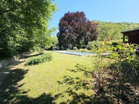 Bingen-Büdesheim - Unternehmervilla mit Flair direkt am Ufer der Nahe!