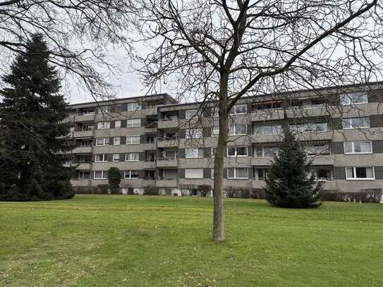 Attraktive 3-Zimmer-Erdgeschosswohnung mit Balkon in Krefeld zu verkaufen