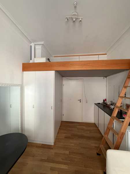 Vollmöbliertes WG-Zimmer #Altbau#allinkl. Bad Cannstatt