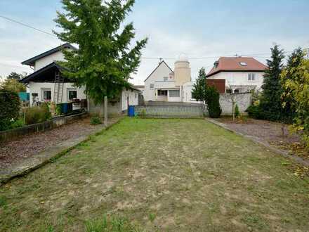 Beste Aussicht für Astro-Fans: Wohnhaus mit privater Sternwarte und großem Grundstück.
