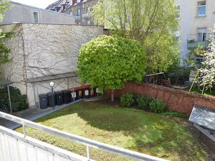 Helle, sonnige und ruhige 1-Zimmer-Wohnung mit Südbalkon in Oststadt / Uni-Nähe