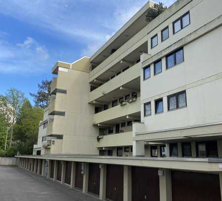 Single Wohnung mit großem Südbalkon und Stellplatz In Datmstadt Eberstadt