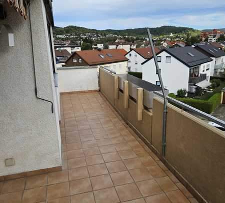 Gut geschnittene 4-Zimmer Wohnung mit Balkon in Plüderhausen