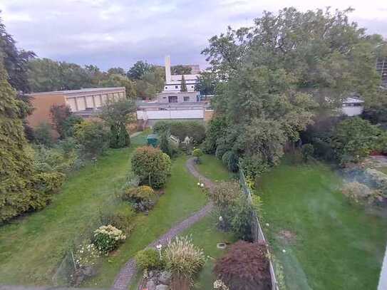 Schöne Wohnung mit Blick ins Grüne