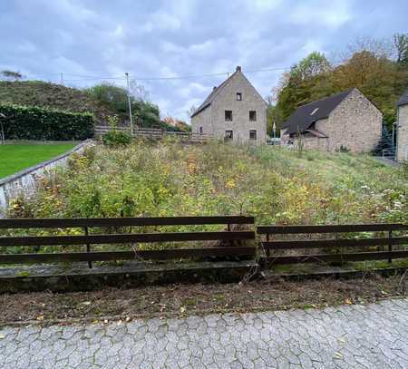 Schönes Baugrundstück in Volkesfeld