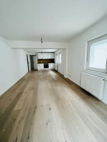 Schöne 1,5 Zimmer Altbauwohnung in Stuttgart Süd