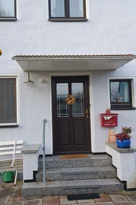 Top Preis! 2 Familienhaus mit DG-Ausbau * modernisiert * 210 qm Wohnfläche