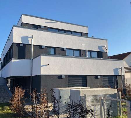 Moderne und gemütliche 3 Zimmerwohnung mit EBK