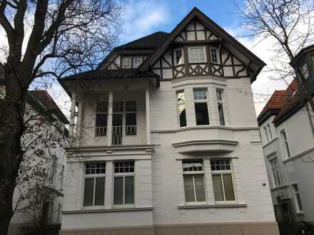 Ansprechende 1-Zimmer-Hochparterre-Wohnung mit EBK in Bielefeld