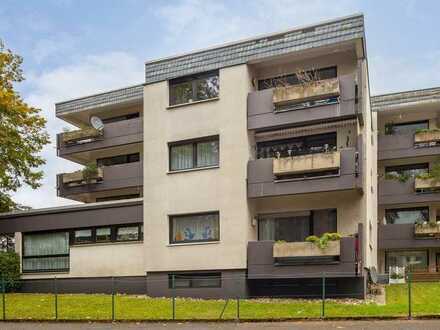 3 Zimmer Penthouse Wohnung mit Balkon, Stellplatz und Küche in sehr beliebter Lage