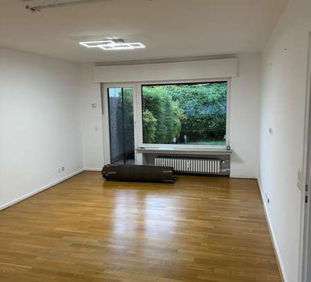 Schöne, modernisierte 3-Zimmer-Wohnung mit gehobener Innenausstattung in Essen