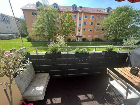 Wunderschöne 3-Zimmerwohnung mit großen 
Balkon