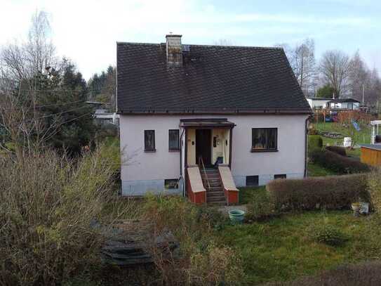 Ihr Projekt für 2025! Einfamilienhaus in ruhiger Lage von Schlettau!