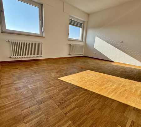 Sonnendurchflutete, Gemütliche 3-Zimmer-Wohnung im Herzen von Edenkoben