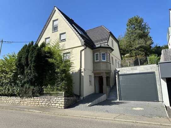 Einfamilienhaus- Kernsaniert 8 Zimmer