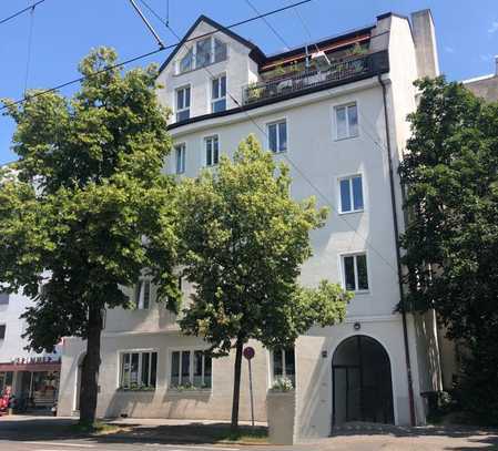 Moderne 2-Zimmer-Altbauwohnung in Obergiesing