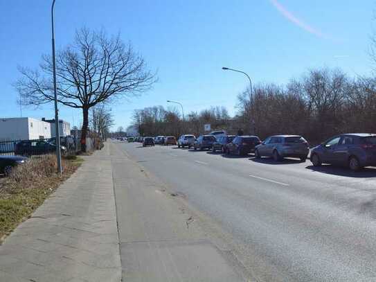 Neubau Pultdach Halle mit Potenzial zwischen Geniner Strasse & Kronsforder Allee