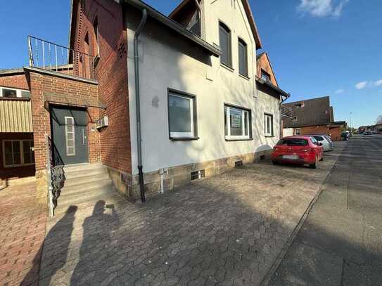 Neu renoviert und mit Einbauküche