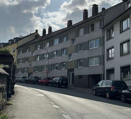 Zentrale renovierte 2,5 Zimmer Wohnung in Heckinghausen