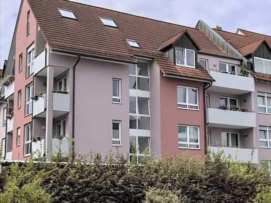 Pfiffige 3-Zimmerwohnung mit 2 Balkonen und 1 TG-Platz in Altdorf