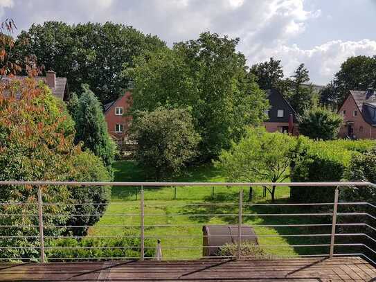 Neuss-Nord: Helle moderne 2-Zim.-Whg., tolle Dachterrasse, Tageslichtbad, Stellplatz, kein Keller!