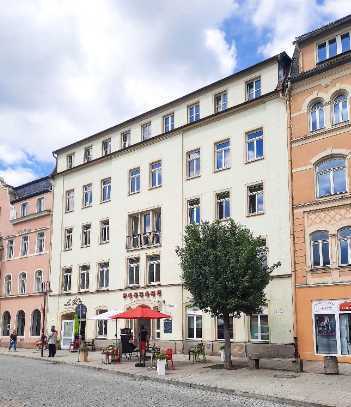 Provisionsfreies Wohn- und Geschäftshaus am Marktplatz in Sebnitz mit 11% Rendite IST!!