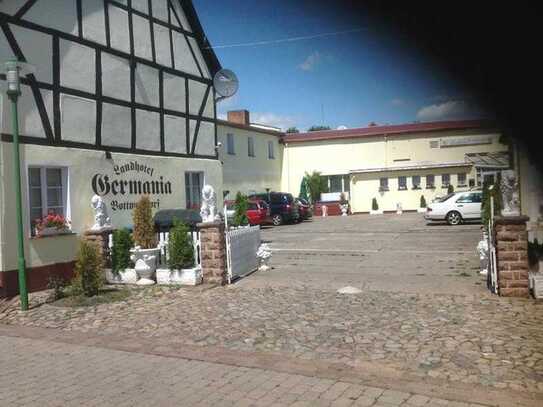 Kaufen-Mieten Landhotel Wohnheim Mehrfamilienhaus Geschäftshaus 1440 m² bei-Magdeburg 798000€