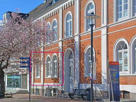 charmante Büro-und Geschäftsräume am Marktplatz in der Fußgängerzone von Bad Segeberg