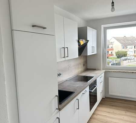 Modernes Wohnen in Pattensen, helle, sanierte 3-Zimmer-Wohnung mit Balkon