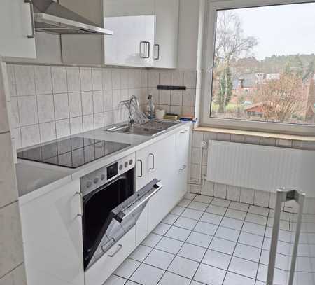 Helle, gepflegte 4-Zimmer-Wohnung m. EBK u. Wannenbad/Fenster in Embsen/Lüneburg