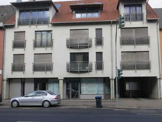 Helles 1 1/2-Zi.-Appartement, Düsselorf-Heerdt, Massivholz-Parkett, Balkon-Austritt Süd, Garten