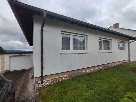 Attraktiver Bungalow mit möglicher Einliegerwohnung und schönem Weitblick