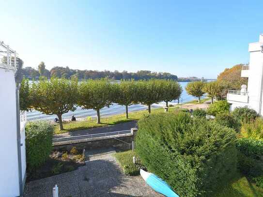 Sonniges Wohnen am Rhein- mit direktem Zugang zur Uferpromenade!