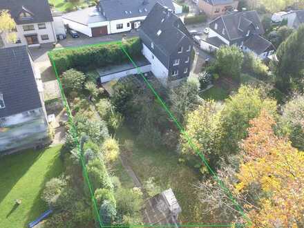 Toplage in Oberdahlhausen: Ca. 830 m² für ein freistehendes Ein-, Zwei- oder Dreifamilienhaus!