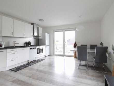 Helle, moderne 4-Zimmer-Wohnung mit Einbauküche und Garagenstellplatz in Toplage