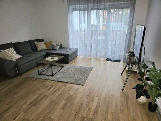 Gemütliche 2,5 Zimmer Wohnung mit EKB und Balkon, in einer neuen ruhigen Nachbarschaft