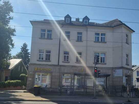 Schöne Dachwohnung mitten in Radebeul