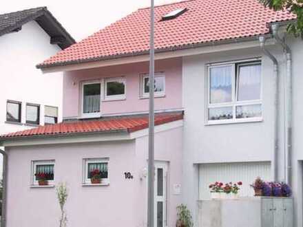 DHH mit Garage im Haus ,Aussenstellplatz